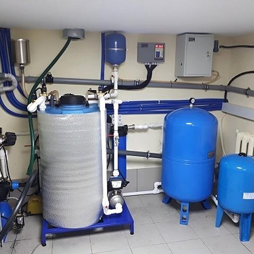 Почему в скважинной воде появляется железо и как с этим бороться